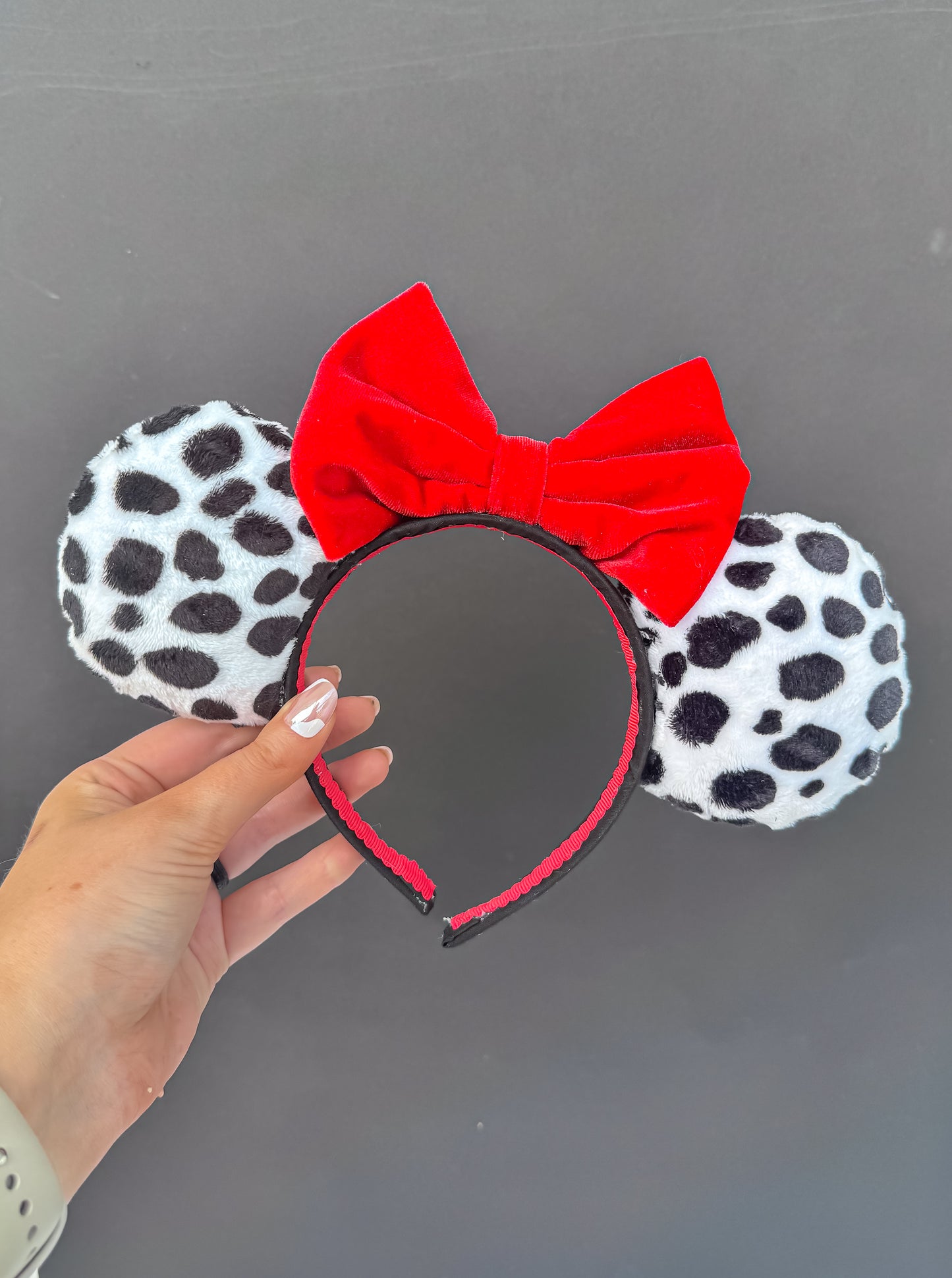 Cruella De Vil Inspired Minnie Ears