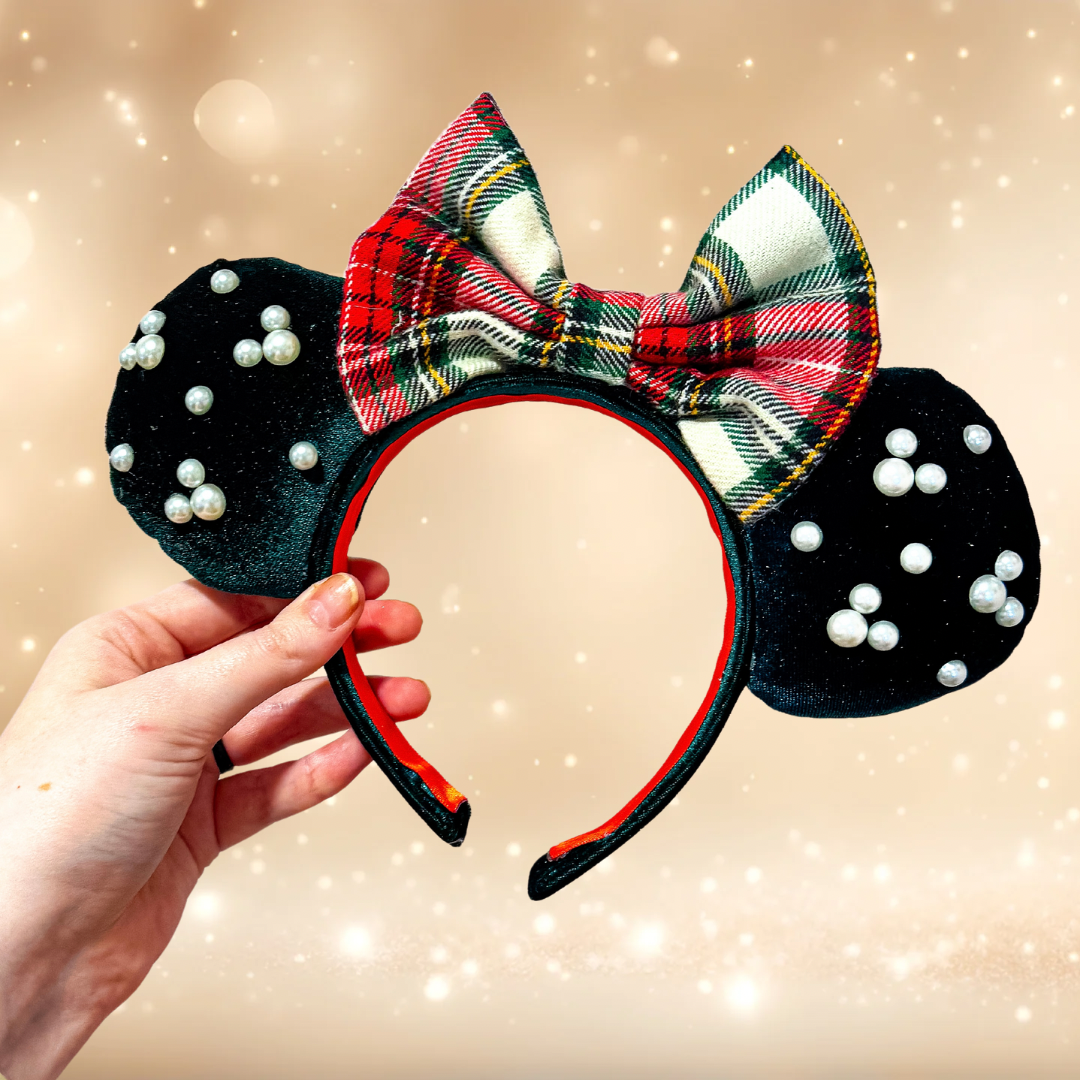 Holly Jolly Pearly Minnie Ears