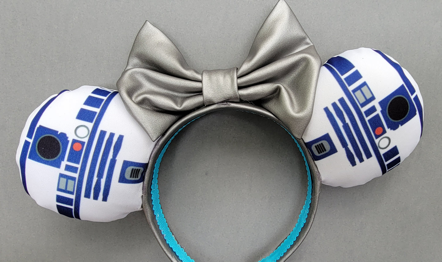 R2-D2 Inspired Minnie Ears