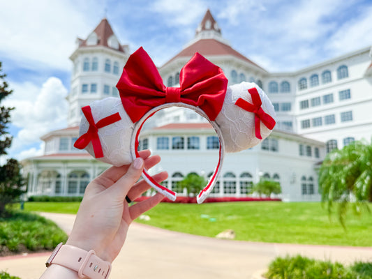 Mary Poppins Inspired Minnie Ears